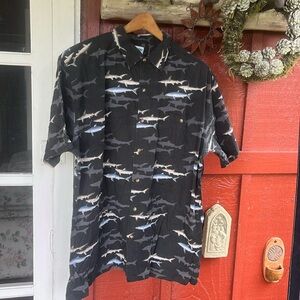 Hook & tackle Aloha Shirt XL Shark